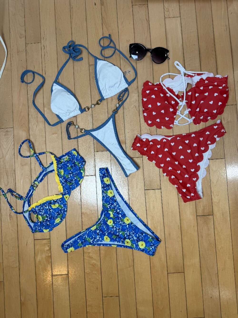 Shein Set of 2 Bikinis Swim Suits with a bonus suit Size Small